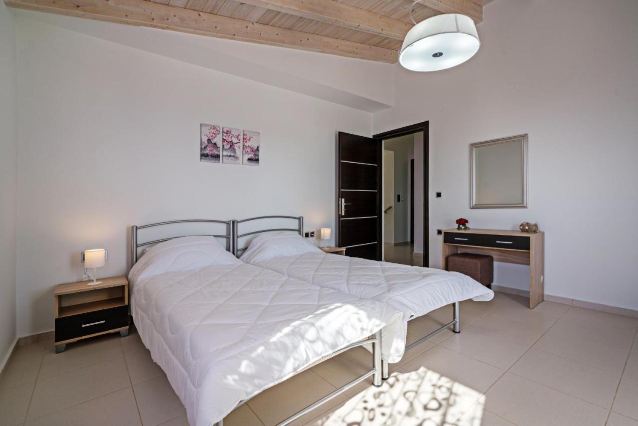 Alkistis Villa With Amazing Sea View Marulász Kültér fotó